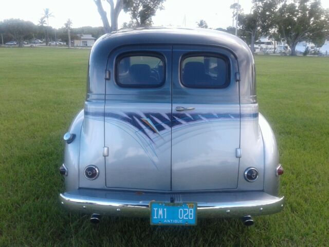 1941 Dodge Panel van - photo 6