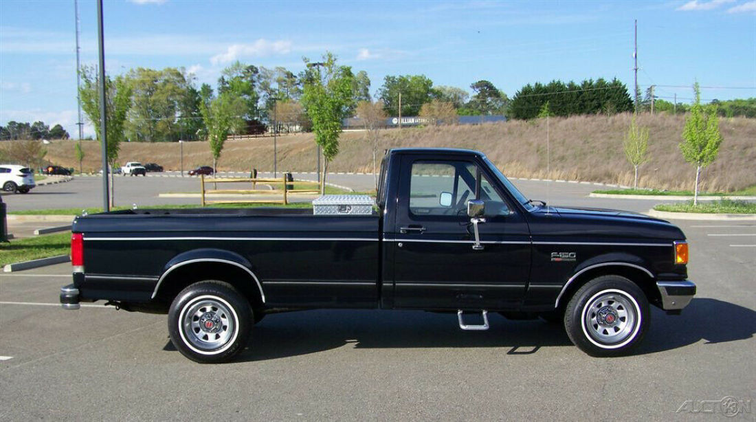 1989 Ford F-150 XLT LARIAT 69K 4.9L FUEL INJ INLINE 300 6CYL 5-SPEED COLD A/C - photo 6