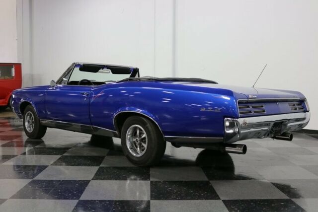 1967 Pontiac GTO Convertible - photo 10