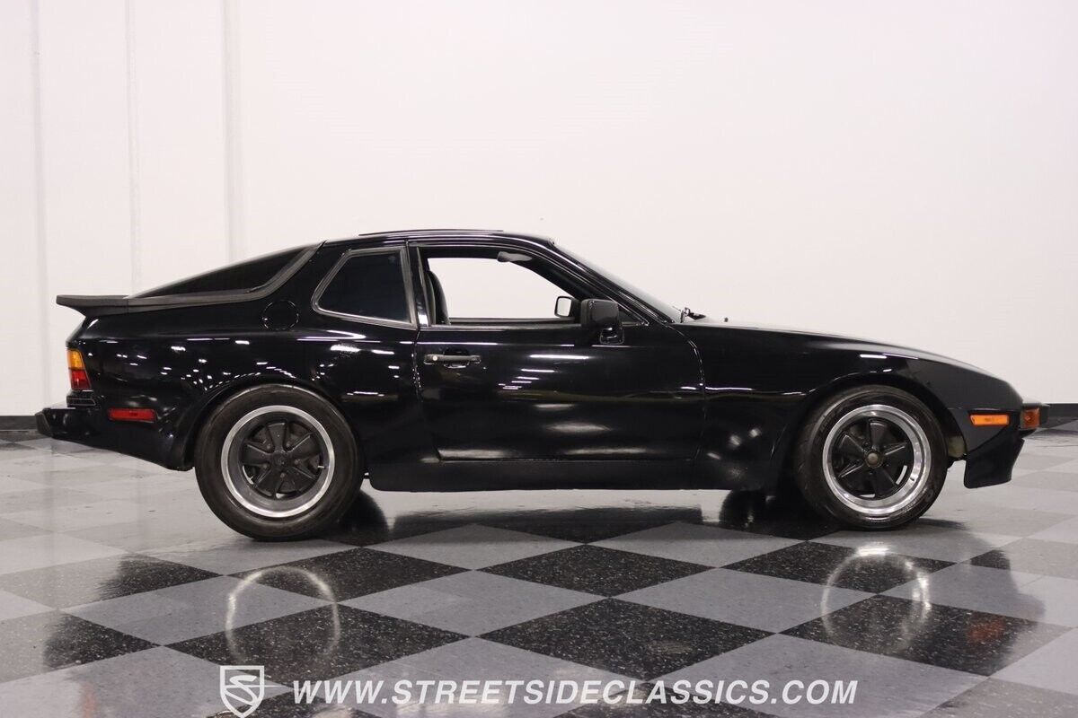 1983 Porsche 944 - photo 13