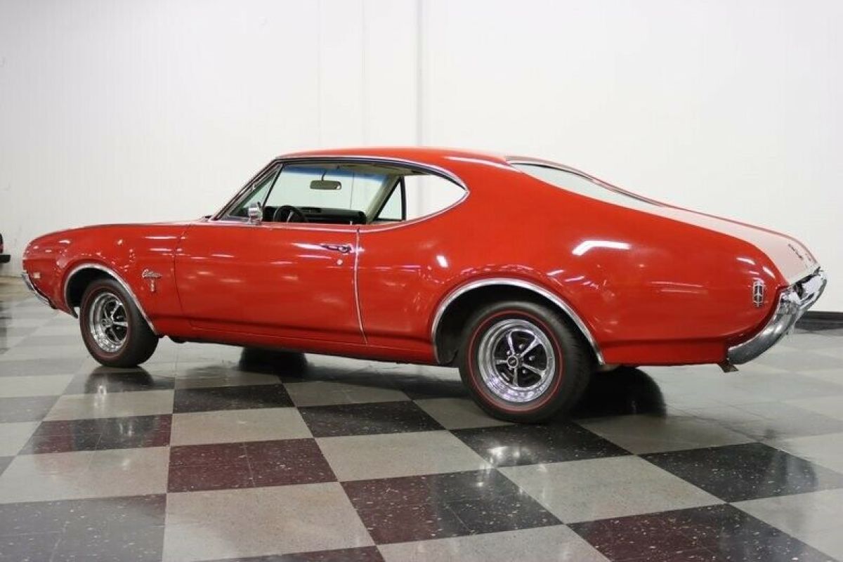 1968 Oldsmobile Cutlass S - photo 9
