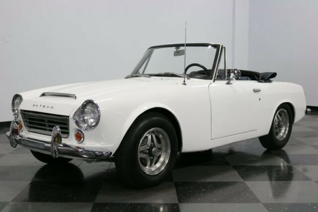 1968 Datsun 1600 -- - photo 6