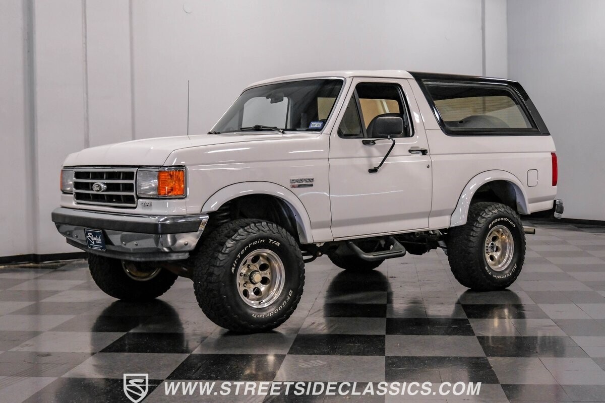 1991 Ford Bronco XLT 4X4 - photo 6