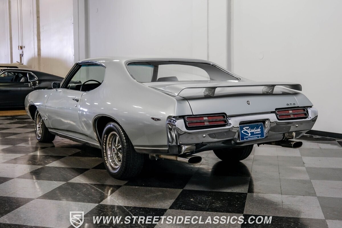 1969 Pontiac GTO - photo 10