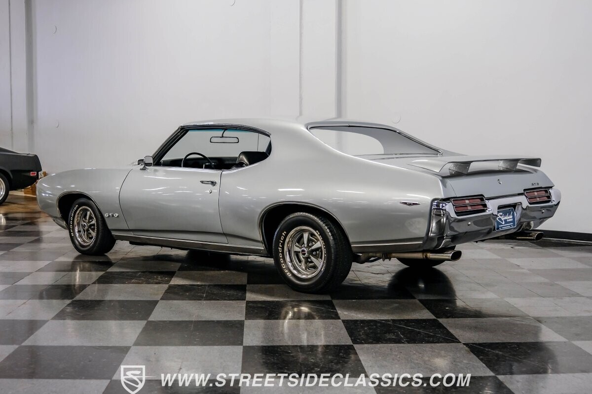 1969 Pontiac GTO - photo 9