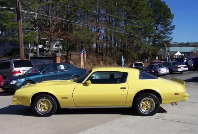 1976 Pontiac Firebird 1-OWNER FORMULA SINCE 79 5.7L 350 AUTOMATIC AC YELLOW BEAUTY - photo 6