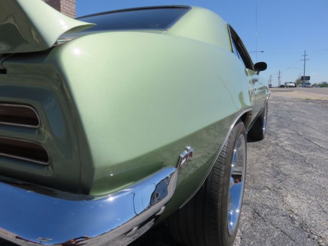 1969 Pontiac Firebird - photo 10