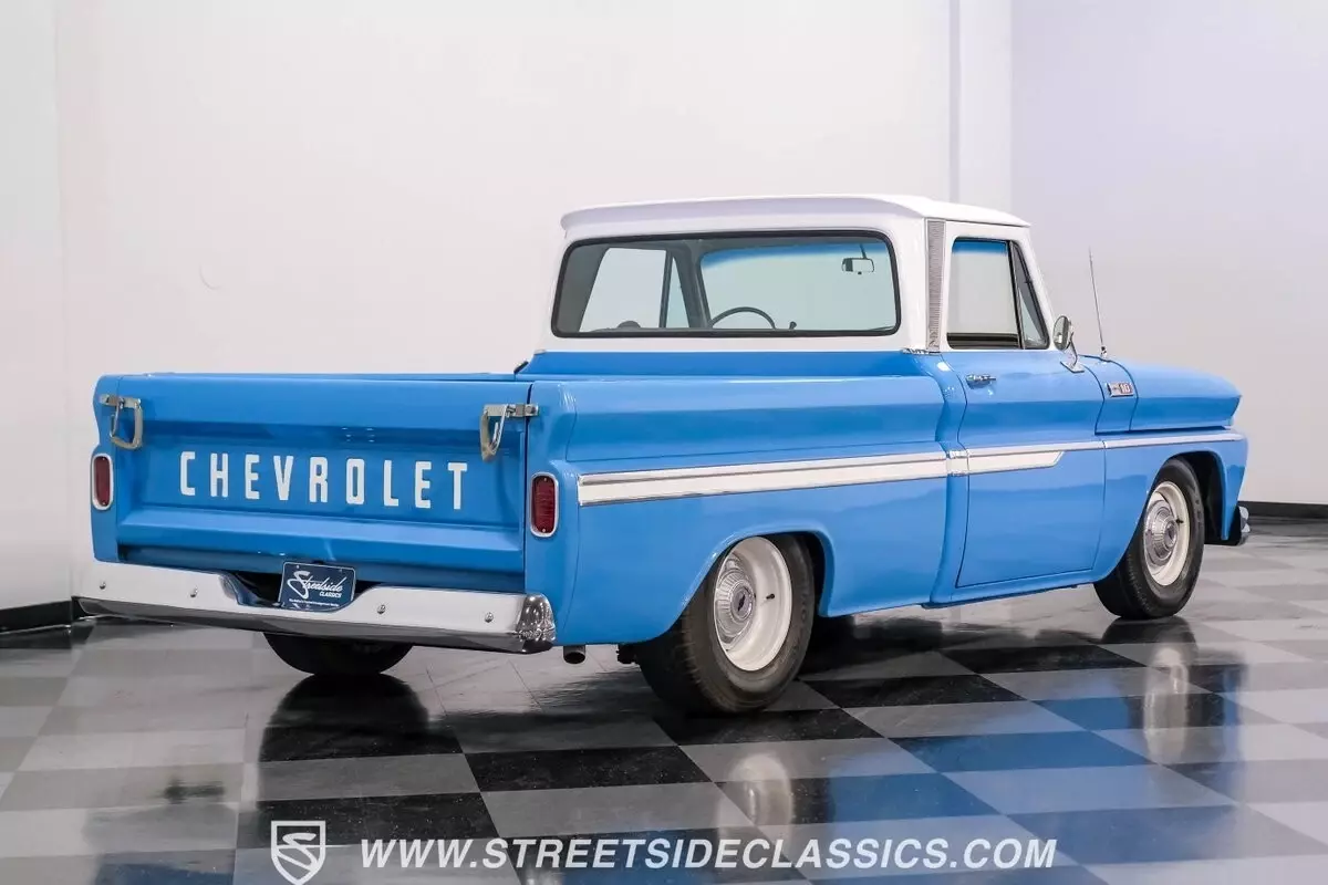 1965 Chevrolet C-10 Restomod - photo 12