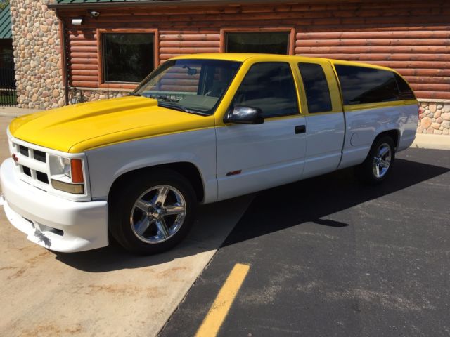 1994 Chevrolet C/K Pickup 1500 CHEVROLET SHOW TRUCK - photo 3