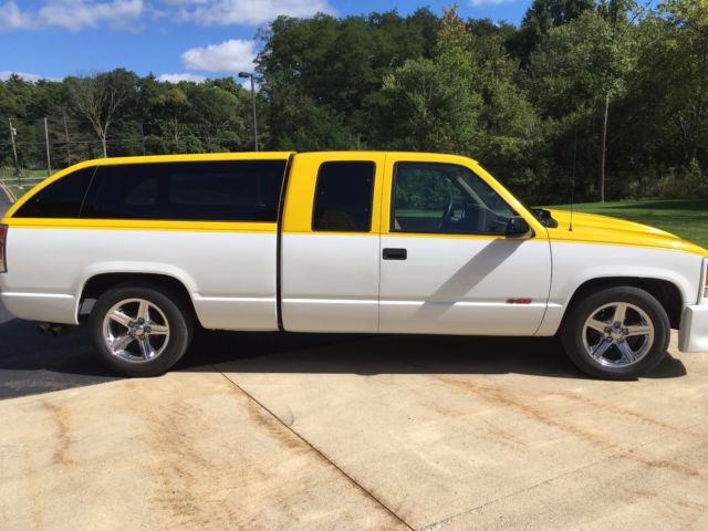 1994 Chevrolet C/K Pickup 1500 CHEVROLET SHOW TRUCK - photo 8