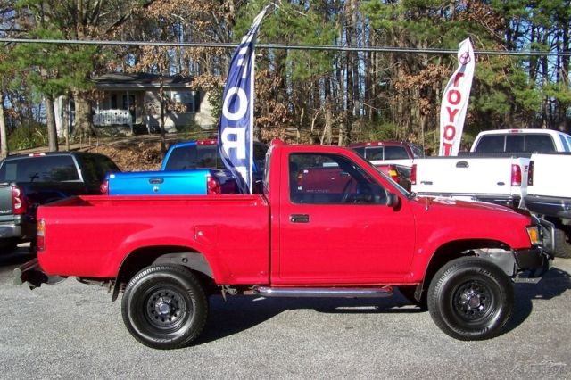 1994 Toyota Tacoma 4X4 2.4L 22RE 4CYL 5-SPEED BRIGHT RED SHORT BED SOLID RIG - photo 7
