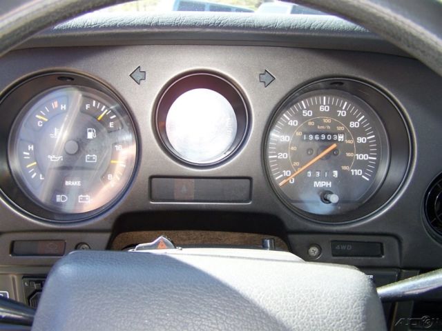 1990 Toyota Land Cruiser FJ62 4.2L FUEL INJ INLINE 6CYL 4X4 AUTOMATIC OD - photo 7