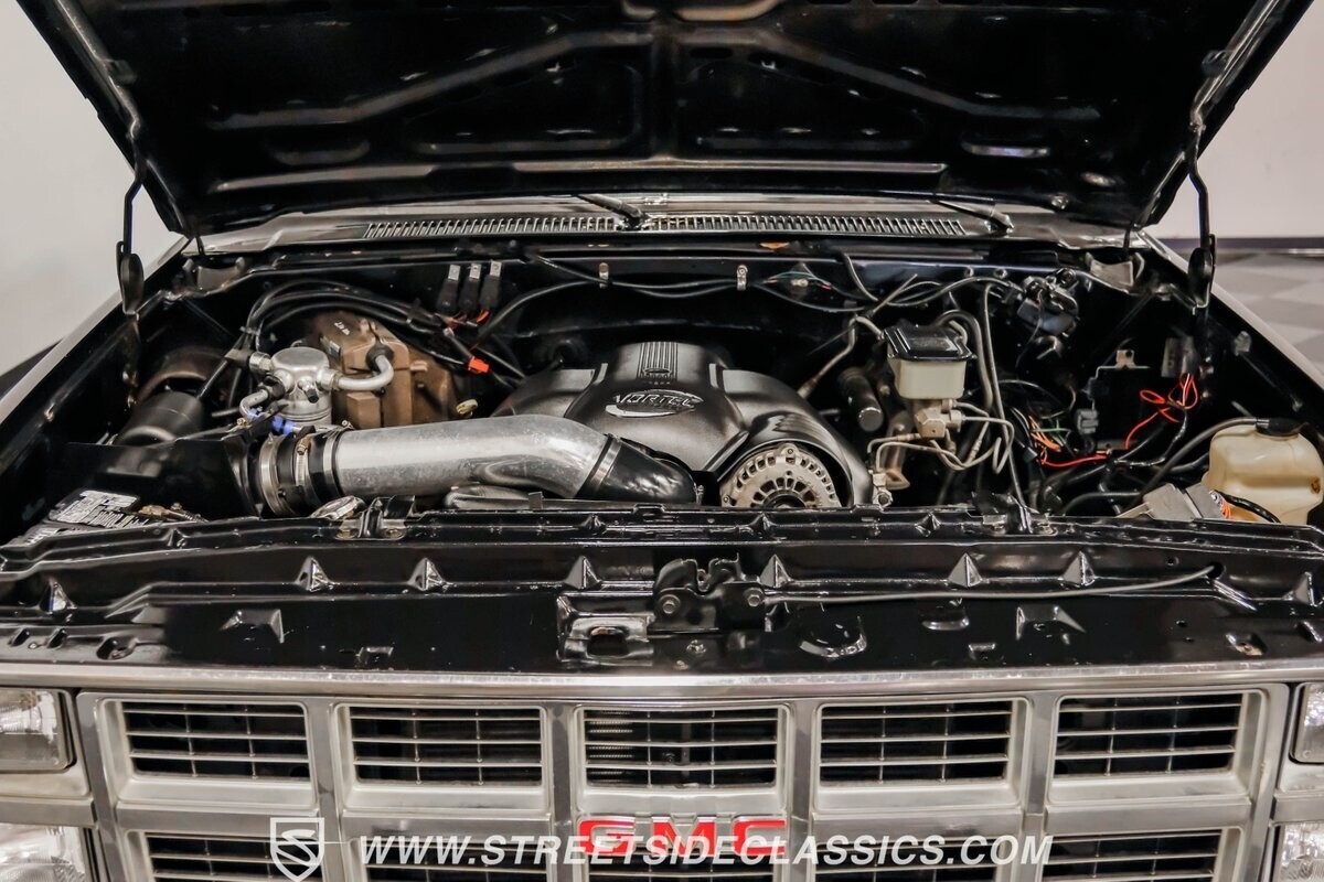 1982 GMC Sierra 1500 1500 Classic Resto-Mod - photo 4