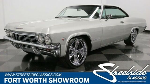 Sharp SS Ready to Cruise! 350 V8, Auto, Pwr Steer/Brakes, Great Colors / Paint! 1965 Chevrolet Impala SS