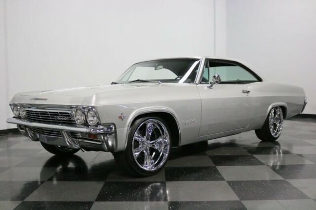 1965 Chevrolet Impala SS - photo 6