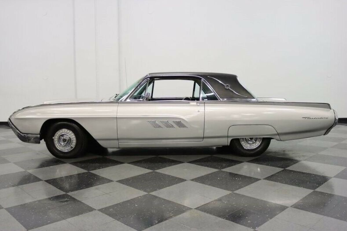 1963 Ford Thunderbird Landau - photo 3
