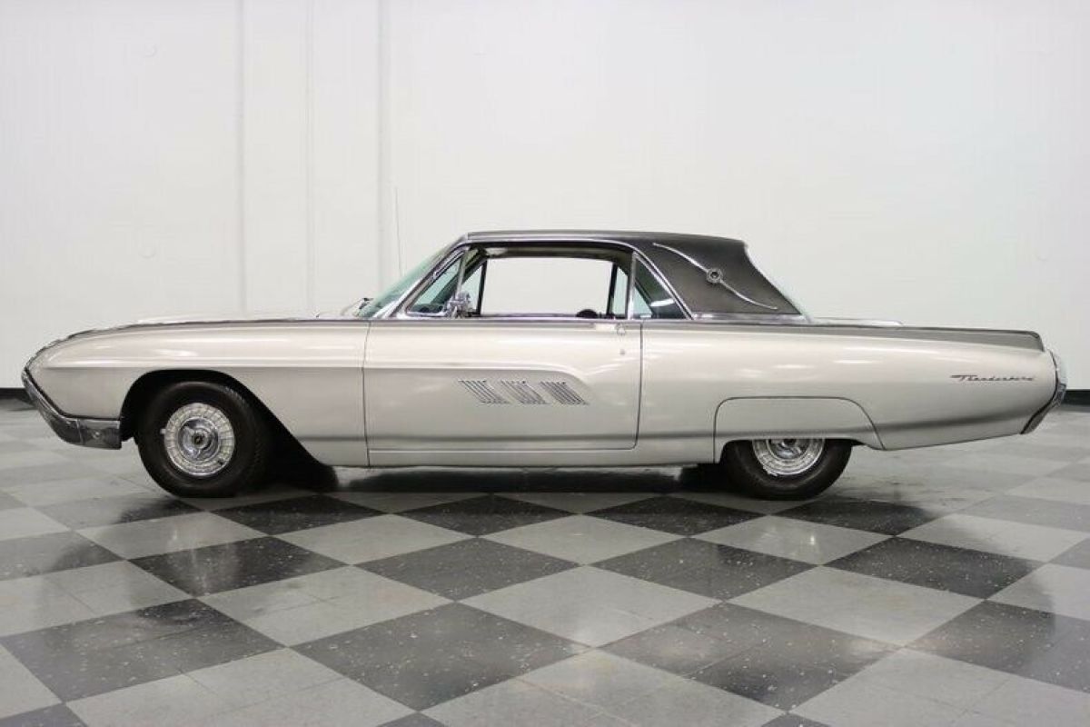 1963 Ford Thunderbird Landau - photo 8
