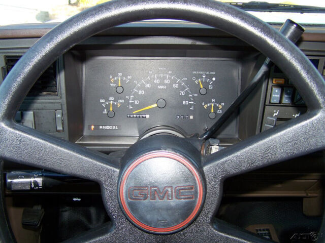 1993 GMC Sierra 1500 1-OWNER 146K 4WD 4.3L FUEL INJ V6 REG CAB LONG BED CAMPER - photo 10
