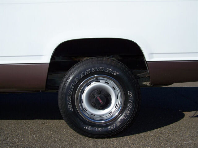 1993 GMC Sierra 1500 1-OWNER 146K 4WD 4.3L FUEL INJ V6 REG CAB LONG BED CAMPER - photo 12