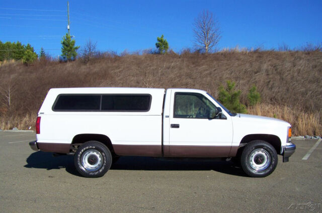 1993 GMC Sierra 1500 1-OWNER 146K 4WD 4.3L FUEL INJ V6 REG CAB LONG BED CAMPER - photo 6