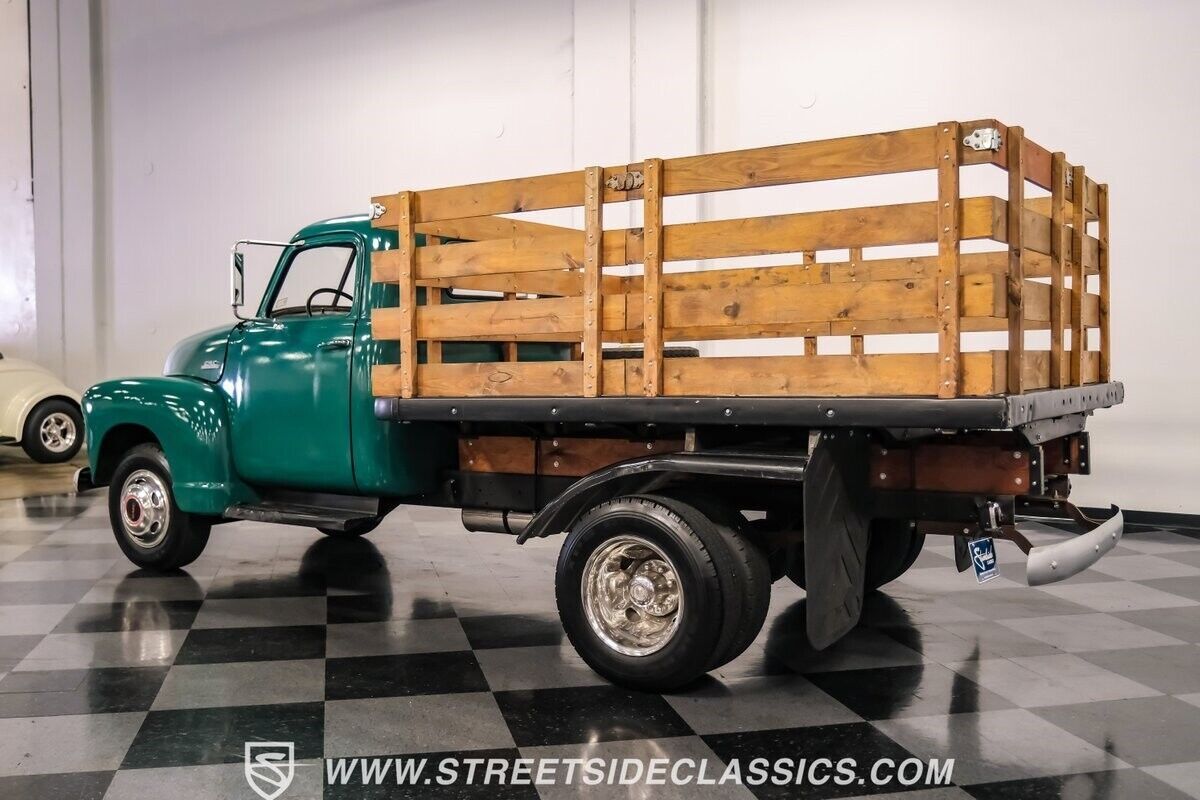 1948 GMC 1 Ton Flatbed Stake Truck - photo 8
