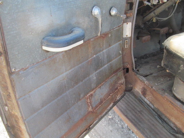 1949 Chevrolet Other Pickups 1300 Series DeLuxe 5 Window Cab Shortbox - photo 7