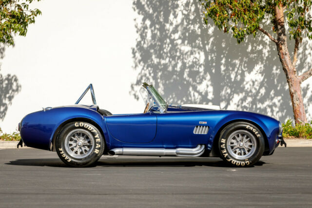 1965 Shelby Cobra 427 Semi Competition