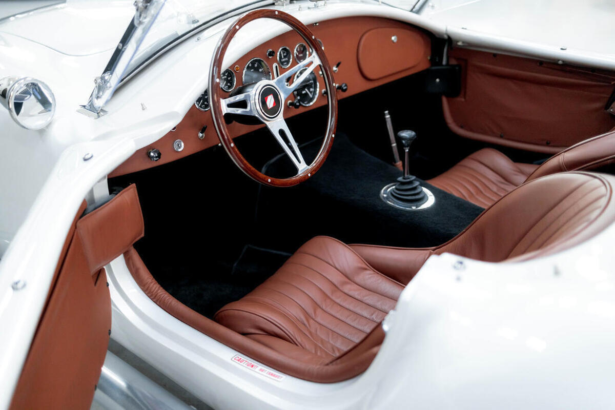 1965 Shelby Cobra - photo 2