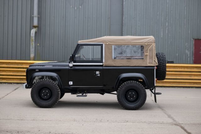 1980 Land Rover Defender - photo 2