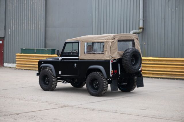1980 Land Rover Defender - photo 3