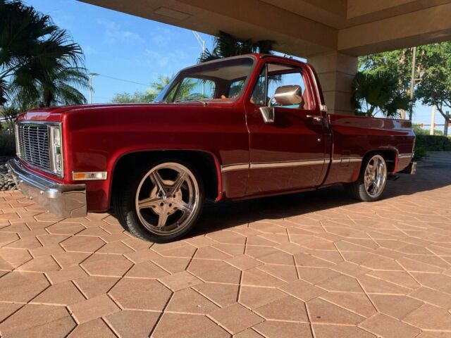 1987 Chevrolet C-10 Silverado - photo 2
