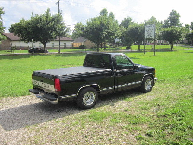 1993 Chevrolet C-10 CHROME - photo 4