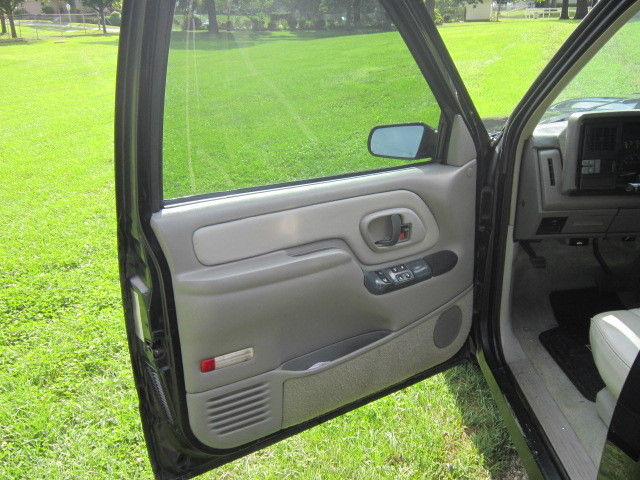 1993 Chevrolet C-10 CHROME - photo 8
