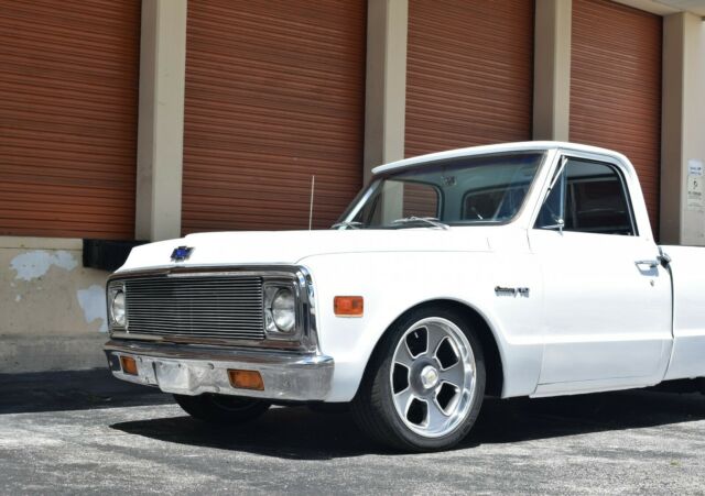 1970 Chevrolet C-10 - photo 2