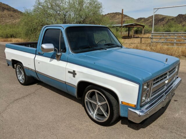 Short Bed Fleetside Squarebody 2WD Silverado Arizona Desert Survivor Truck! 1986 Chevrolet C-10 Silverado
