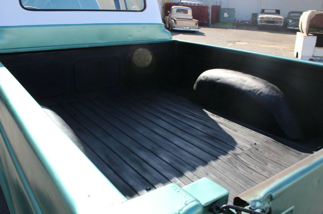 1960 Ford F-100 CUSTOM CAB - photo 12