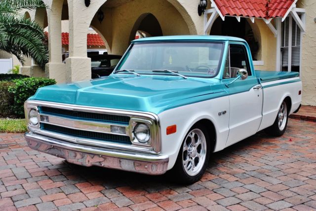 Short box Power Steering 350 V8 Automatic Custom Interior 1970 Chevrolet C-10 Amazing Custom Frame Off Restoration Must See