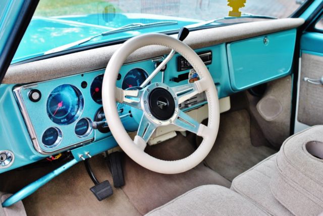 1970 Chevrolet C-10 Amazing Custom Frame Off Restoration Must See - photo 4