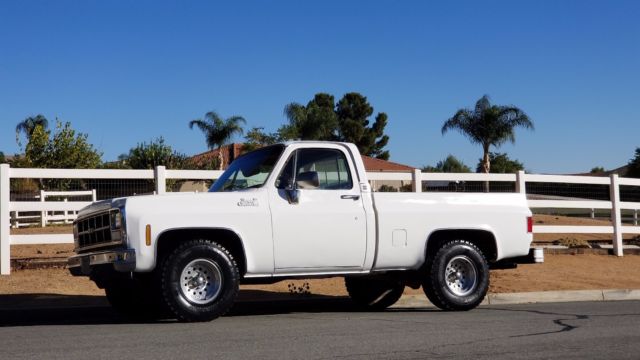 SHORT BOX SIERRA CLASSIC RUNS AND DRIVES SUPER CLEAN HOT ROD 1980 GMC Sierra 1500 SHORTBED