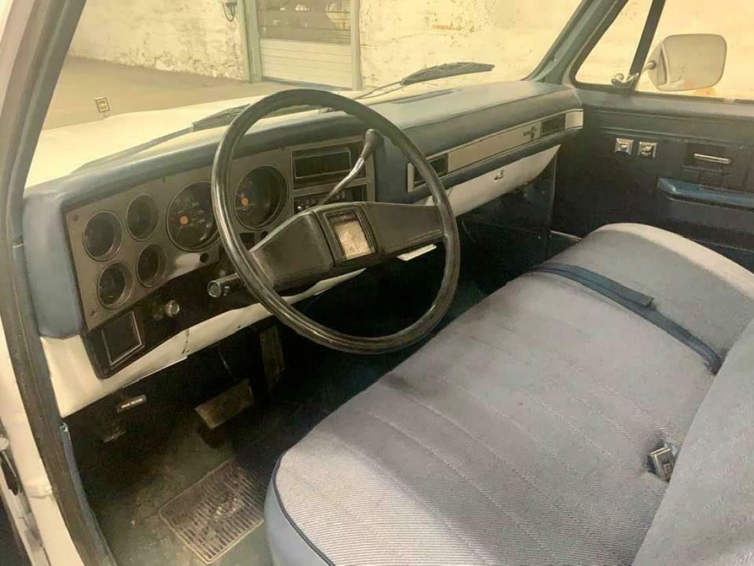 1986 Chevrolet C-10 - photo 11