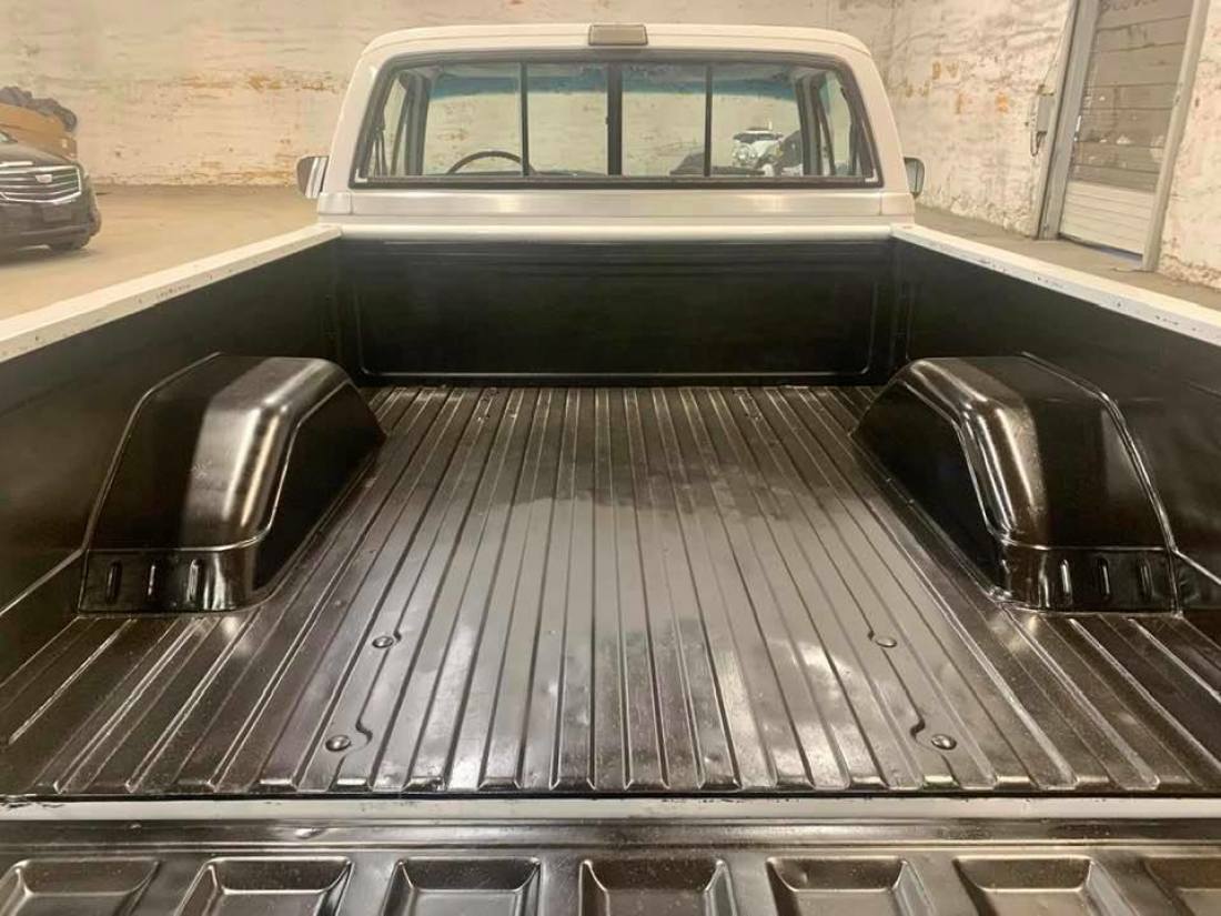 1986 Chevrolet C-10 - photo 5