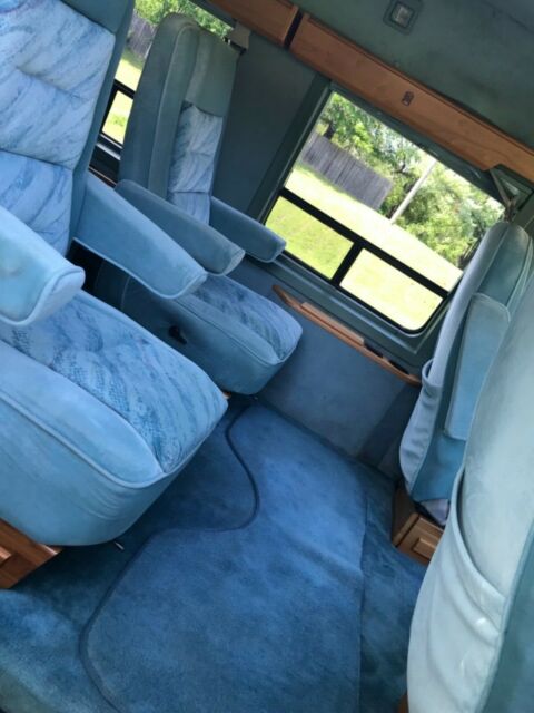1993 Chevrolet G20 Van 1500 conversion - photo 5