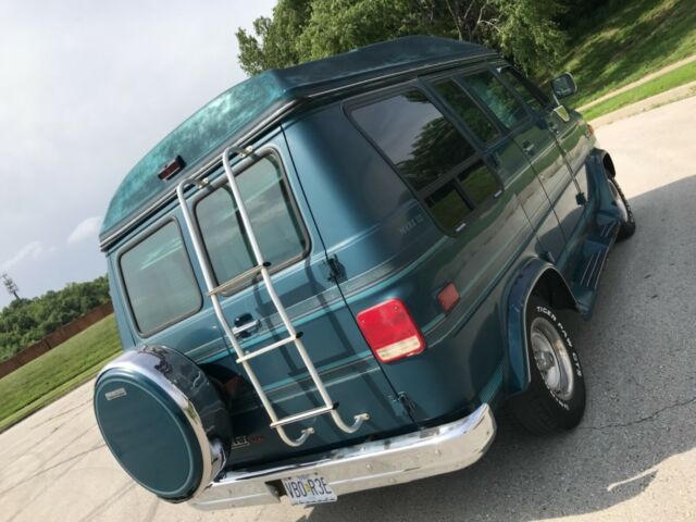 1993 Chevrolet G20 Van 1500 conversion - photo 7