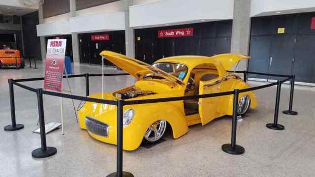 1941 Willys Custom Swoopster - photo 5