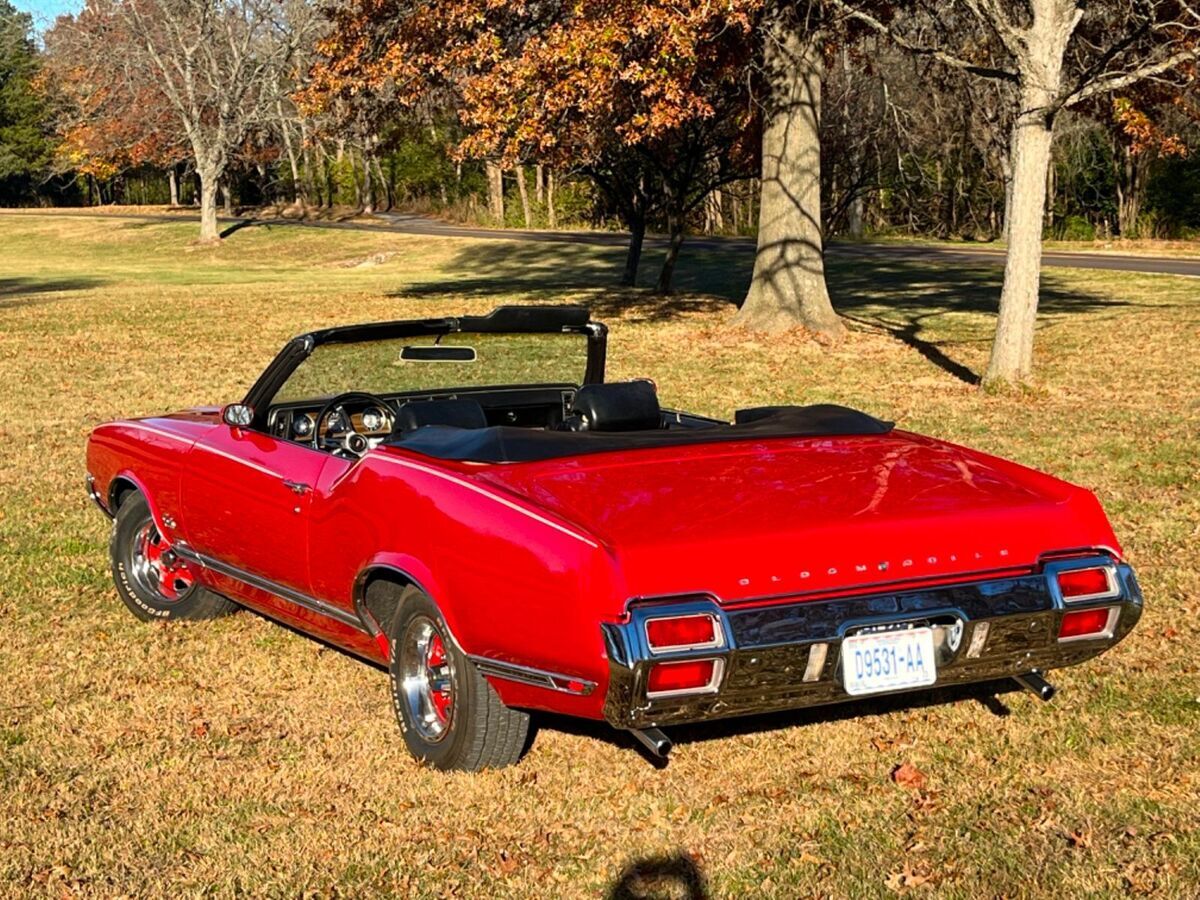 1971 Oldsmobile Cutlass Supreme Convertible - photo 4