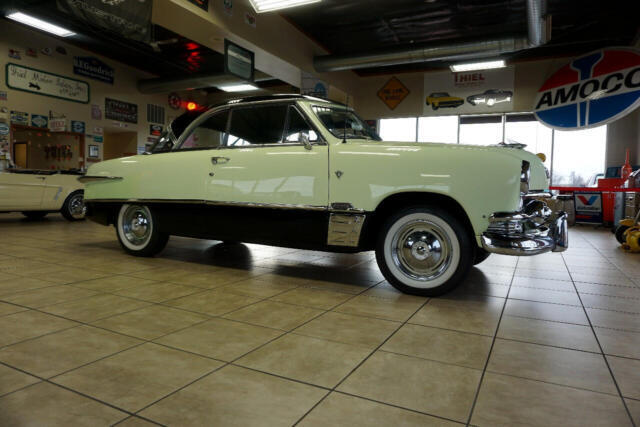 1951 Ford Victoria 2-Door - photo 10