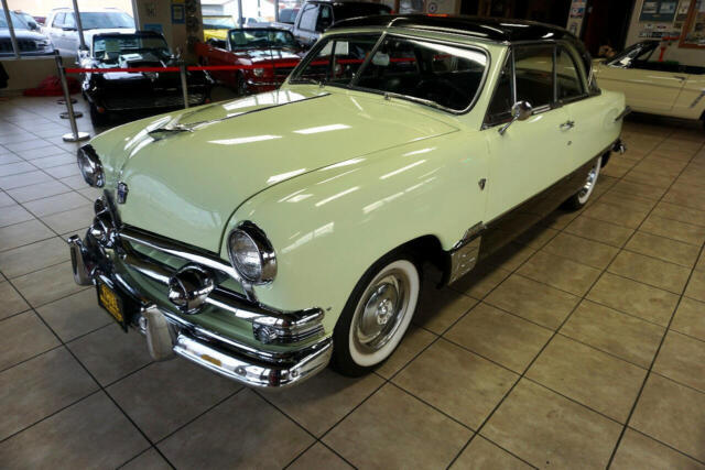 1951 Ford Victoria 2-Door - photo 3