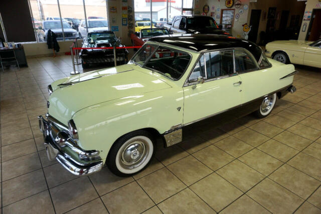 1951 Ford Victoria 2-Door - photo 6