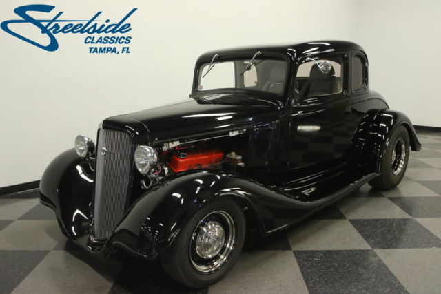 SHOW QUALITY, ALL STEEL, 383 V8, 700 R4, R134 AC, 4-LINK, 4 WHL DISC, A+ BUILD 1934 Chevrolet 5 Window Coupe