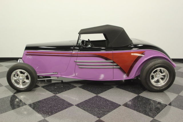 1933 Ford Roadster - photo 3